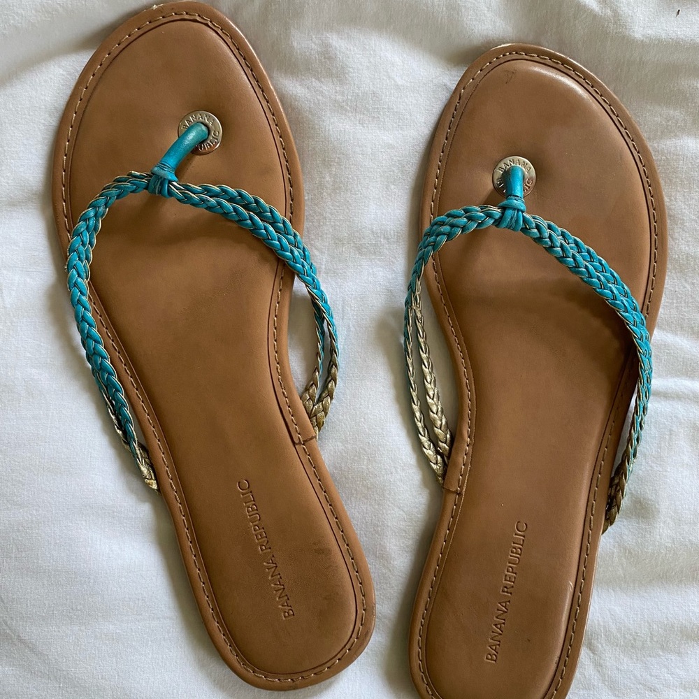 Banana Republic Aqua Braid Flip Flops